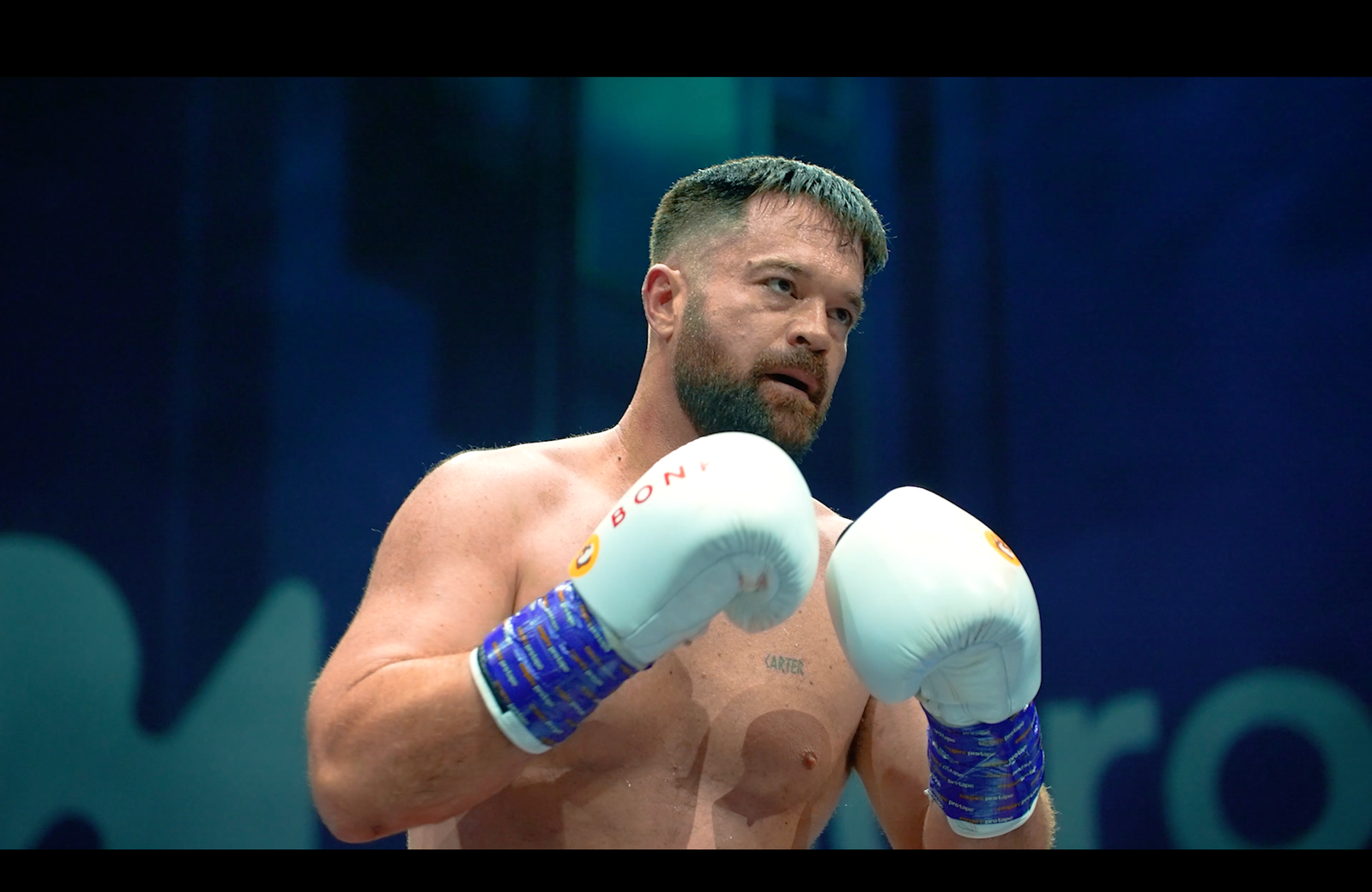 Erik Velie training for CryptoFightNight 2024